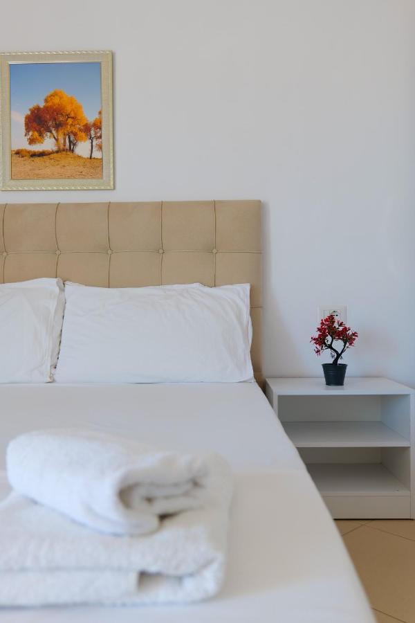 Guest House Gerard Ksamil Extérieur photo