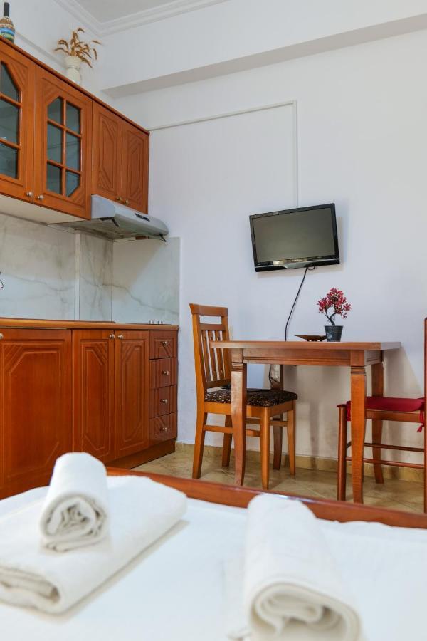 Guest House Gerard Ksamil Extérieur photo