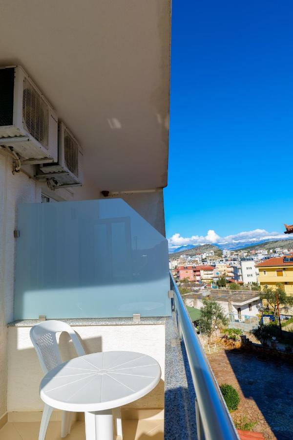 Guest House Gerard Ksamil Extérieur photo